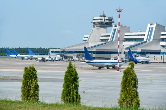 Nowoczesne technologie w transporcie lotniczym – innowacje i efektywność